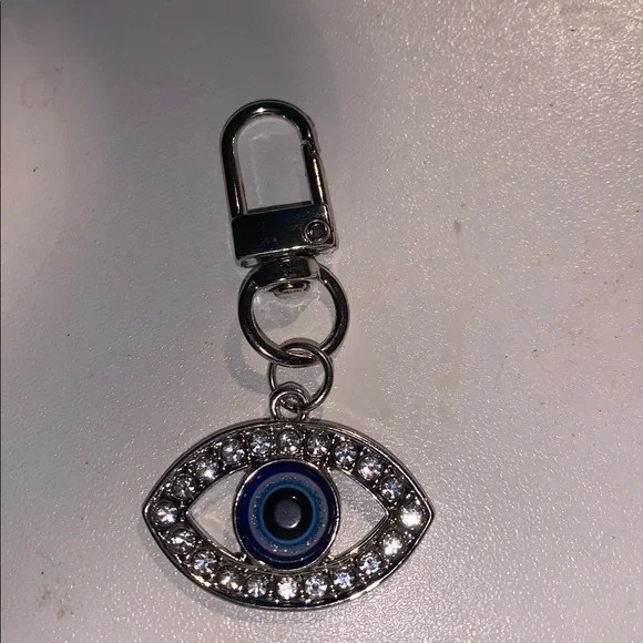Silver Evil Eye bag/purse charm with Crystals - Picture 4 of 6